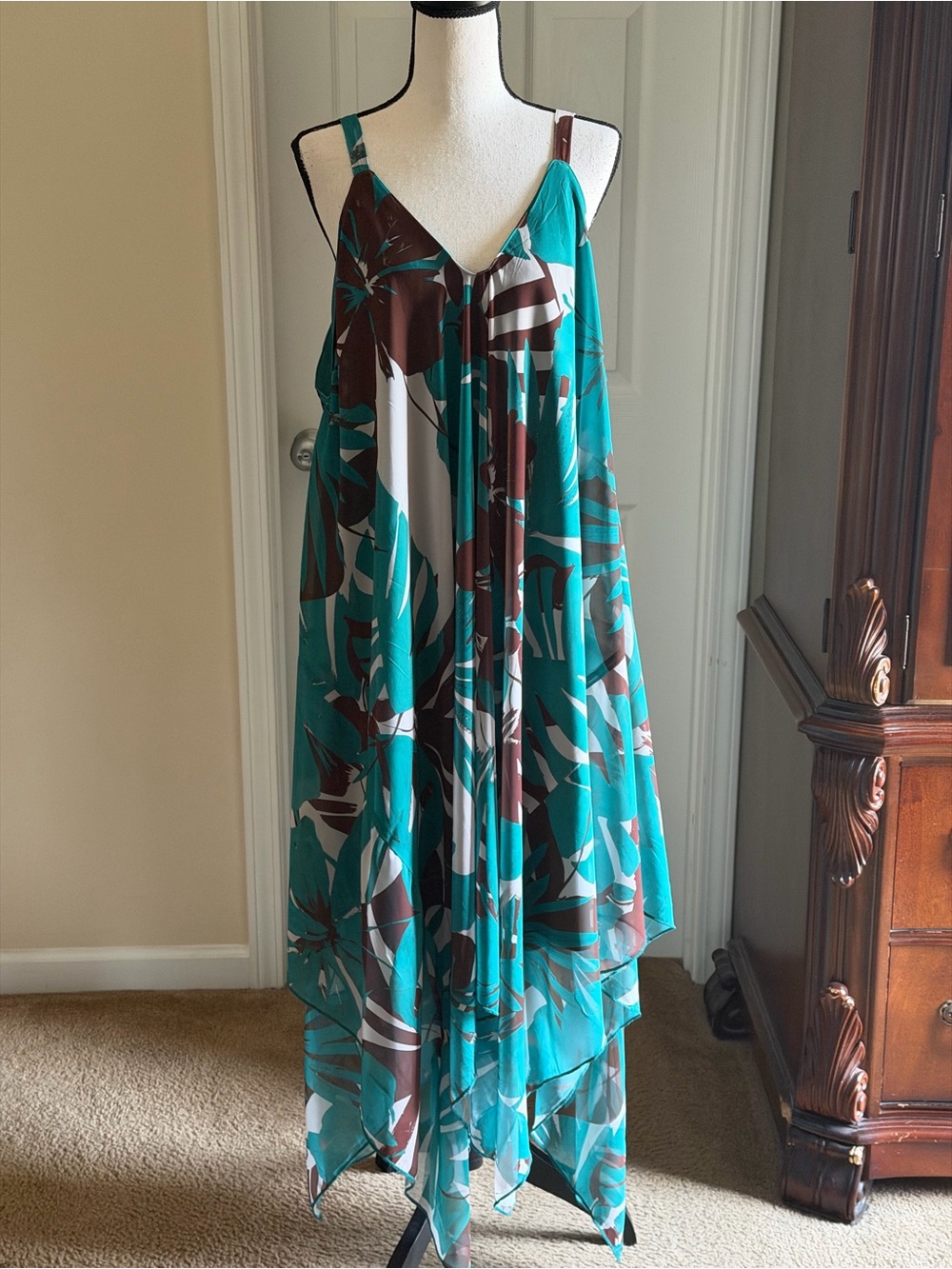 Flowy Teal Tropical Print Handkerchief Hem Dress - Picture 6 of 14